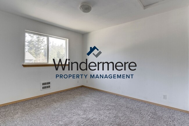 Building Photo - *Half Off First Month's Rent* 2 Bed 2 Bath...