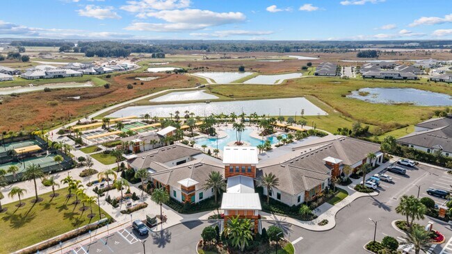 Building Photo - Stunning Large Mirada Townhome; 3 BR + LOFT / 2.5 BA/ 2 Car Garage-2300+ SF!