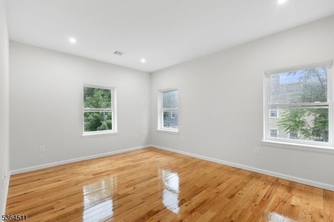 Building Photo - 22 Speedway Ave