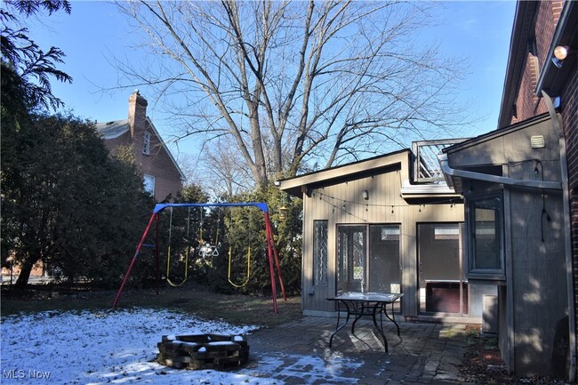 Building Photo - 21216 N Park Dr
