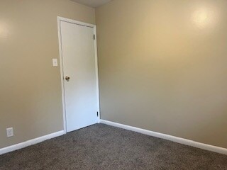 Building Photo - 629 Forest Lake Dr N