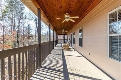 Building Photo - 306 White Cap Ln