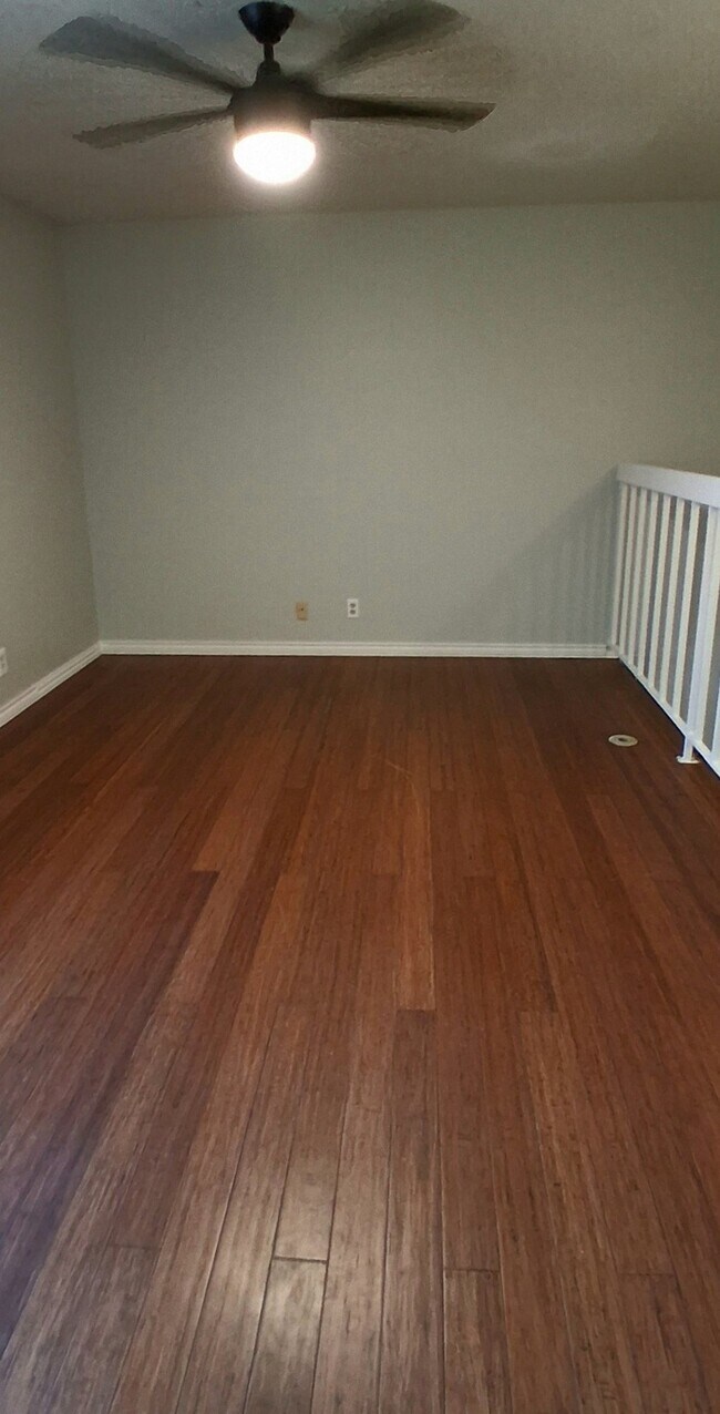 Building Photo - 5200 Martel Ave