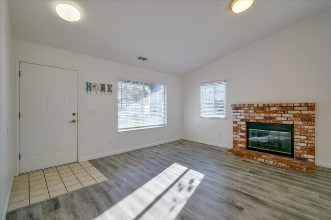 Building Photo - 5337 Saint Barts Ct