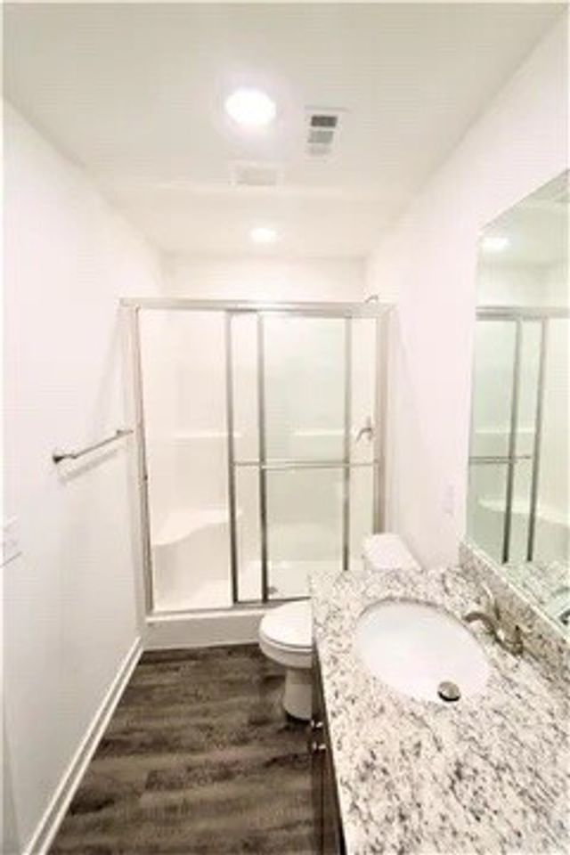 Building Photo - 637 Hidden Springs Dr
