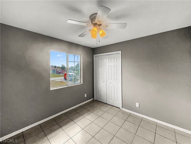 Building Photo - 849 Theodore Vail St E