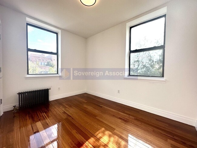 Building Photo - 611 W 137th St