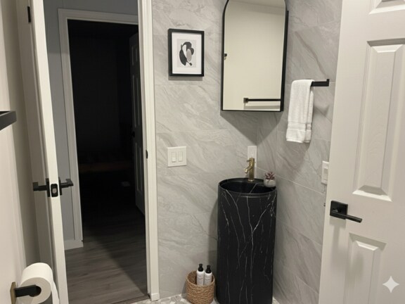 Building Photo - 3911 Victory Dr SW