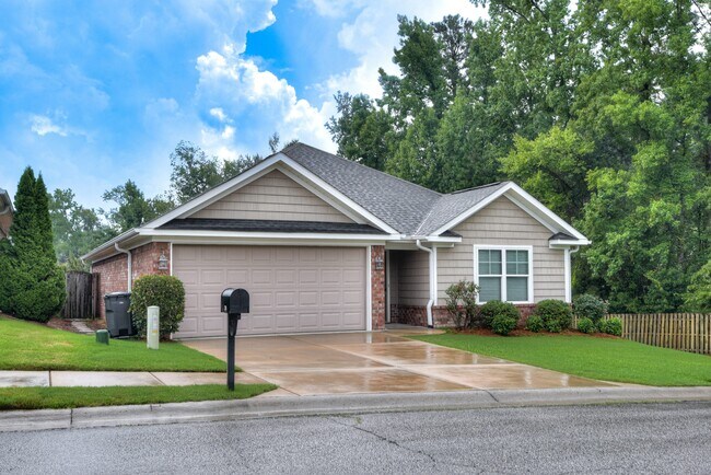 Building Photo - 2110 Red Maple Terrace