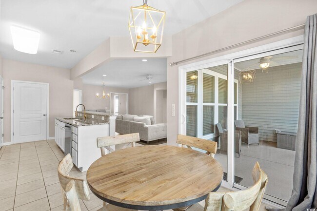 Building Photo - 2401 Hobart St