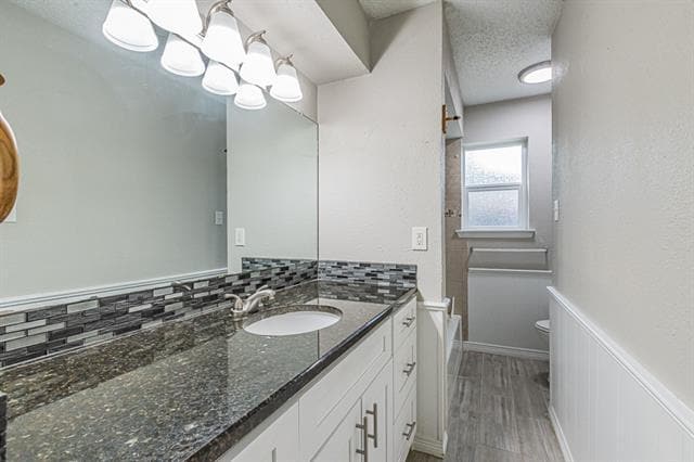 Building Photo - 311 Hedgerow Ln