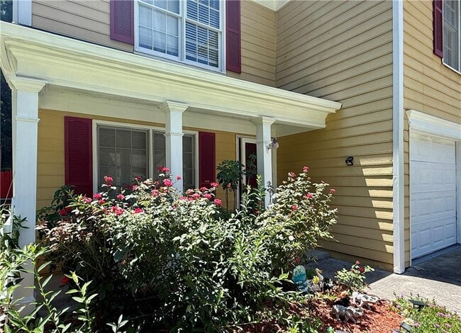 Building Photo - 2835 Binghampton Ln