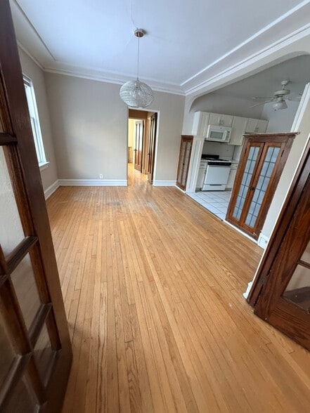 Building Photo - 3456 N Oakland Ave