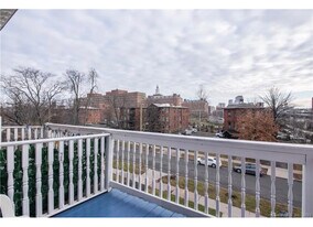 Building Photo - 15 Imlay St