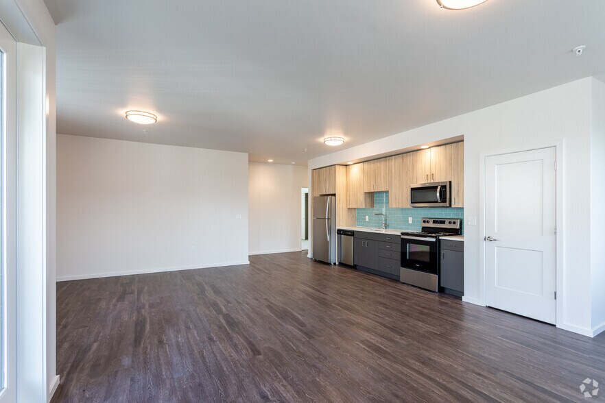 Country Crossroads 955 W 17th Pl Junction City OR 97448 Apartment Finder