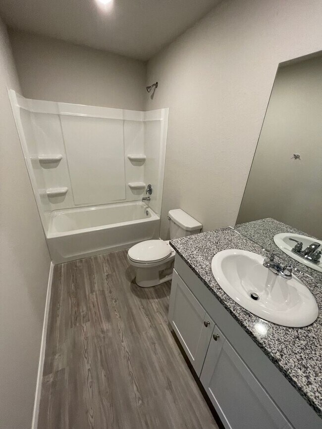 Building Photo - Paloma Subdivision