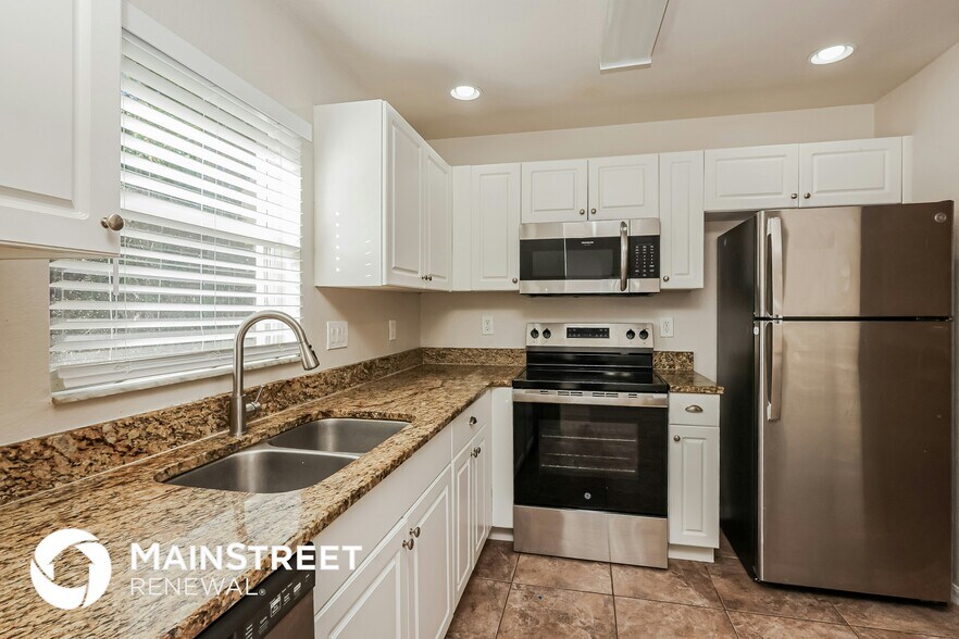 Building Photo - 4502 E 21st St