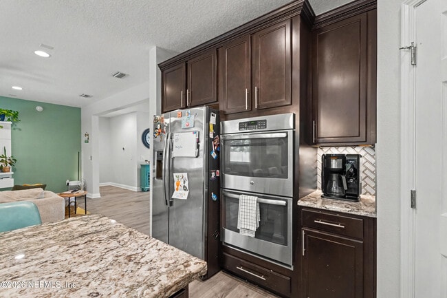 Building Photo - 12647 Julington Oaks Dr