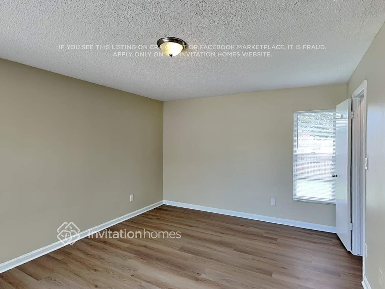 Building Photo - 2751 Mint Dr