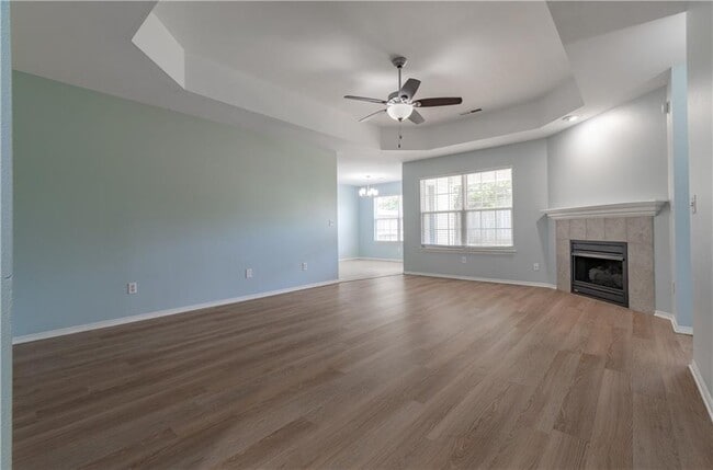 Building Photo - 1103 SW Apache Dr