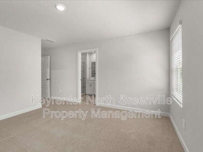 Building Photo - 855 Ernest Ln