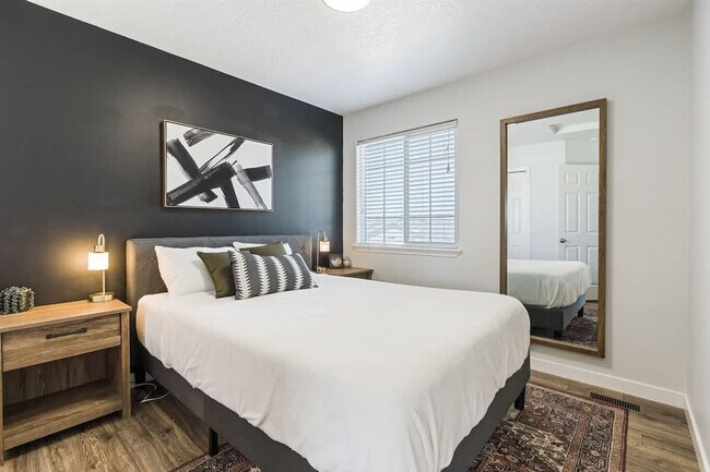 Building Photo - 19701 Cumberland Way