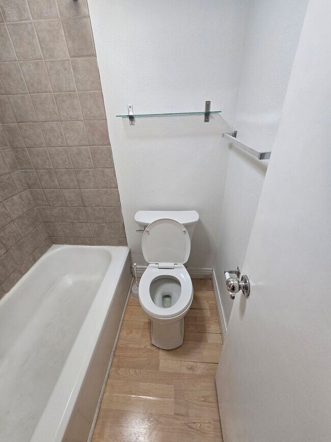 Building Photo - 1196 N Grant St