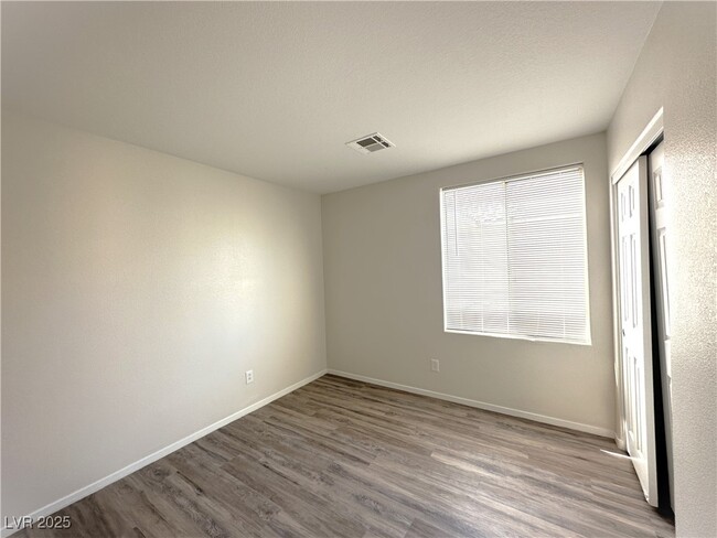 Building Photo - 8014 Imperial Treasure St