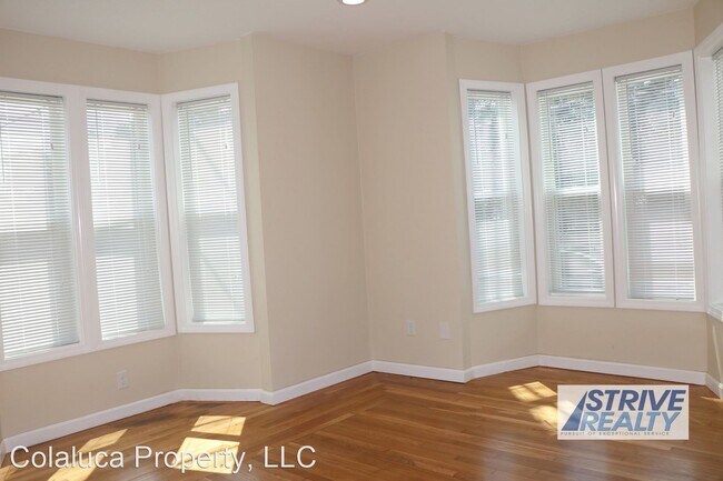 Building Photo - 4 br, 3 bath House - 2 Eva St