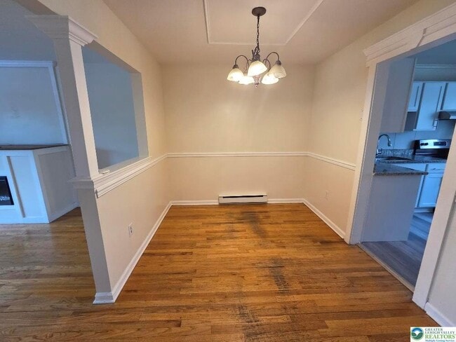 Building Photo - 1749 Schoenersville Rd