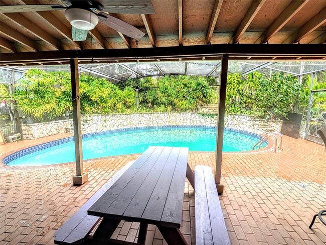 Building Photo - 169 Palmetto Dr