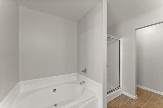 Building Photo - 1867 Ellison Lakes Ct