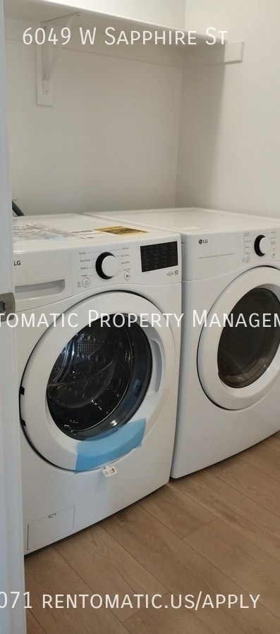 Building Photo - 6049 W Sapphire St