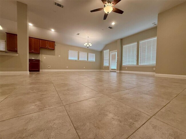 Building Photo - 18211 County Shores Ln