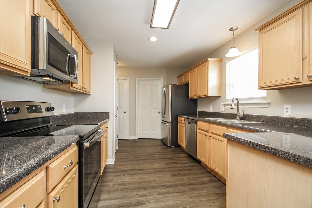 Building Photo - 404 Glenmore Ct