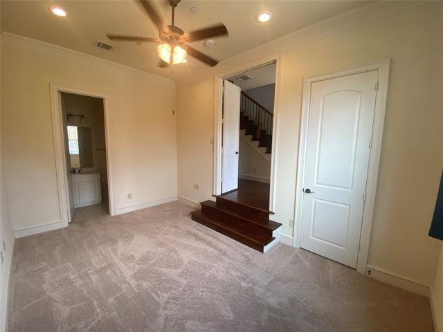 Building Photo - 4037 Winsor Dr