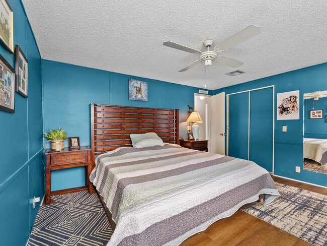 Building Photo - 2855 SW Monarch Trail