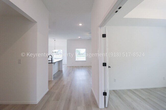 Building Photo - Stunning New Construction Simmons Home - 5 Bed 3 Bath - Pond View & Full Appliance Package!