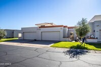 Building Photo - 7631 E Sandalwood Dr