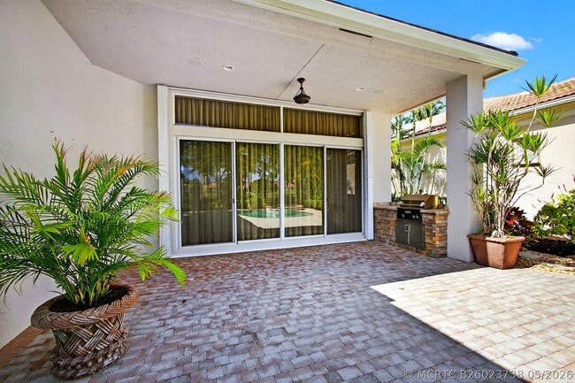 Building Photo - 283 Porto Vecchio Way