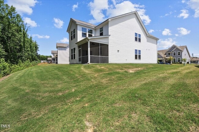 Building Photo - 130 Silent Brk Trl