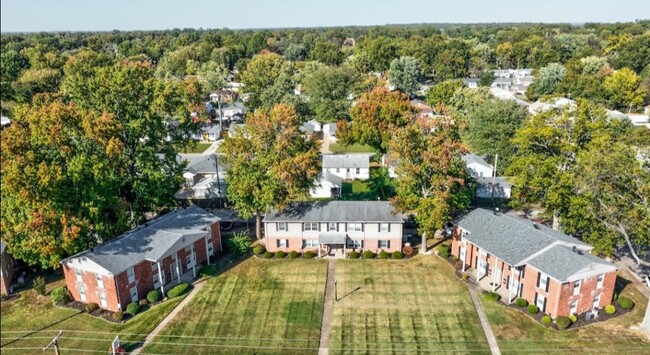 Building Photo - Apartment Village Evansville