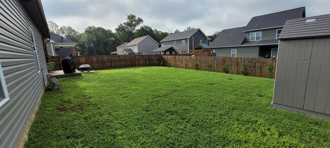 Building Photo - 1206 Ewing Way