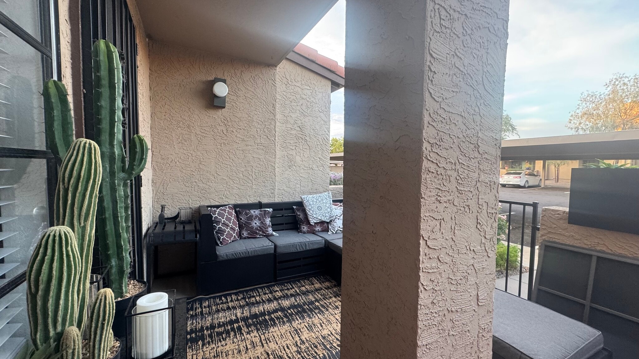 Building Photo - 8625 E Belleview Pl