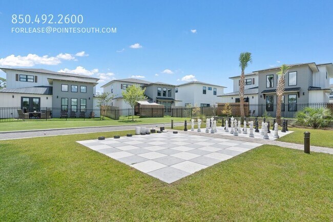 Building Photo - 13805 Red Drum Ct