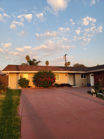 Building Photo - 6245 Arden Ave