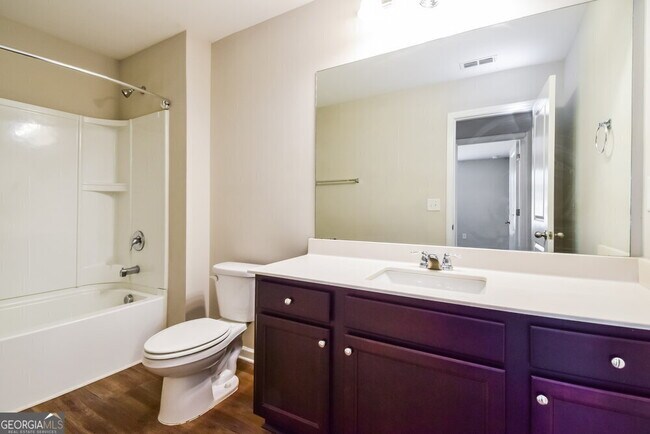 Building Photo - 3875 Newbury Pl Dr