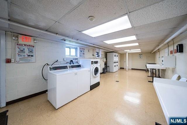 Building Photo - 2330 Linwood Ave