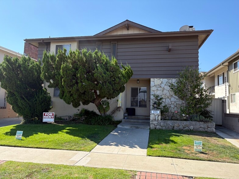 Building - 3430 W 170th St