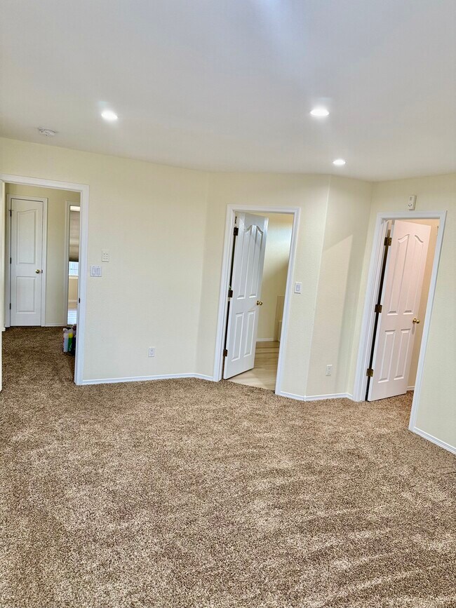 Building Photo - 2519 Maiden Grass Rd NW